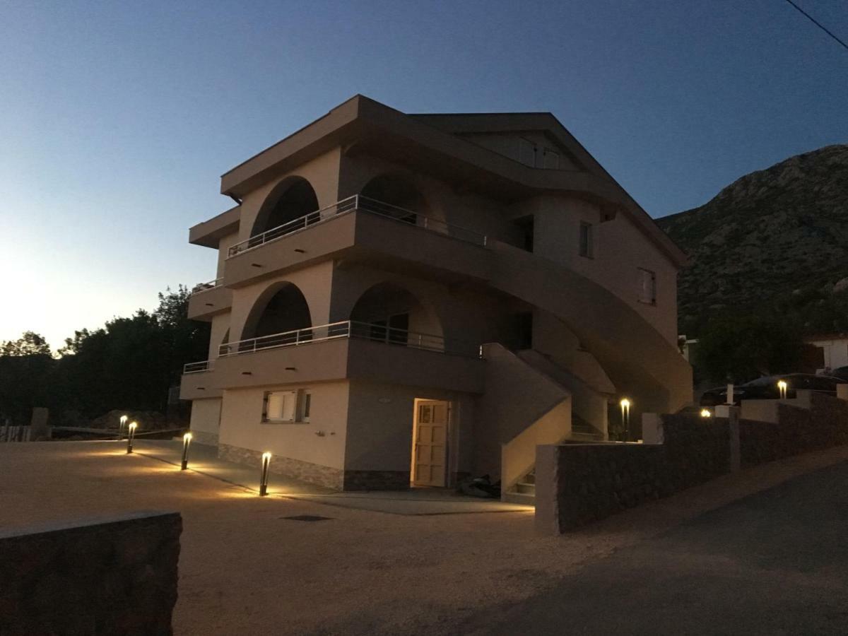 Apartmán Steffano Karlobag Exteriér fotografie