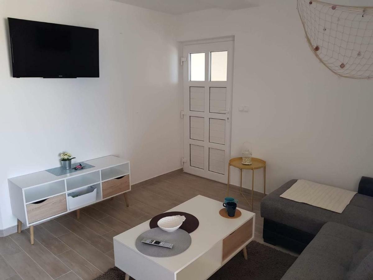 Apartmán Steffano Karlobag Exteriér fotografie