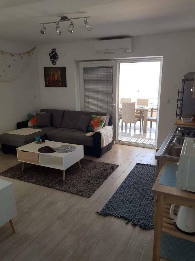Apartmán Steffano Karlobag Exteriér fotografie